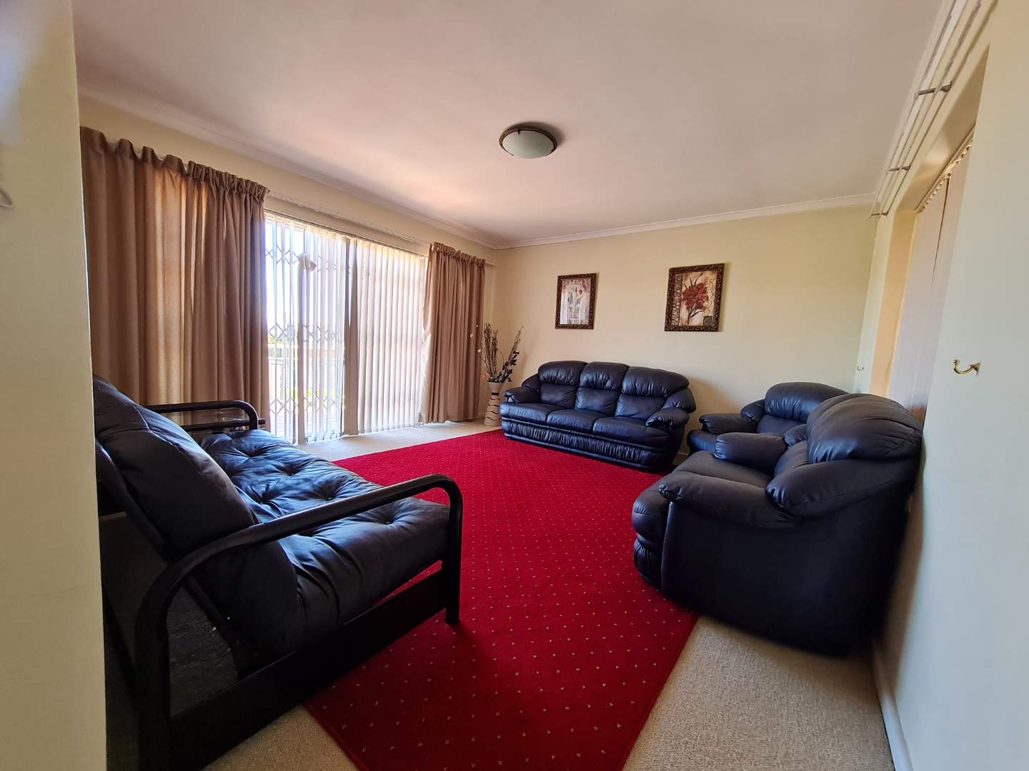 To Let 4 Bedroom Property for Rent in Plattekloof Western Cape